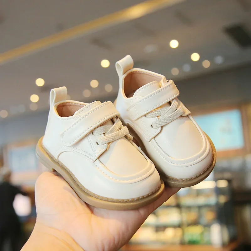 Baby Kids Small Leather Shoes British Style Boys Girls Walking Shoes Soft Sole 2024 New Children Flat Shoes Casual Comfortable