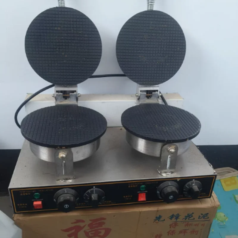 New Double Head Electric Stainless Steel Lightweight Energy Saving Cast Aluminium Non-Stick Plate Ice Cream Cone Waffle Maker