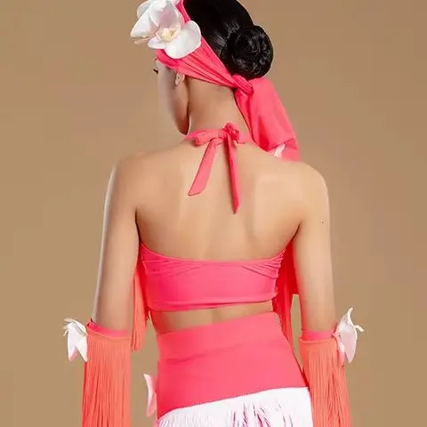 costume-da-ballo-latino-a-pieghe-con-gonna-a-balze-e-pantaloni-integrati-con-nappe-e-fiori-per-allenamento-e-performance-da-donna