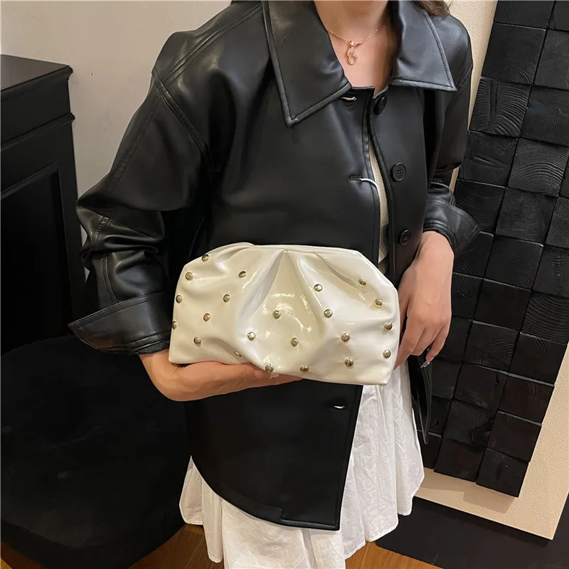 بسيطة تنوعا كليب مساء حقائب اليد للنساء بلون برشام مطوي تصميم السيدات مخلب الإناث لينة بولي Pu محفظة جلدية