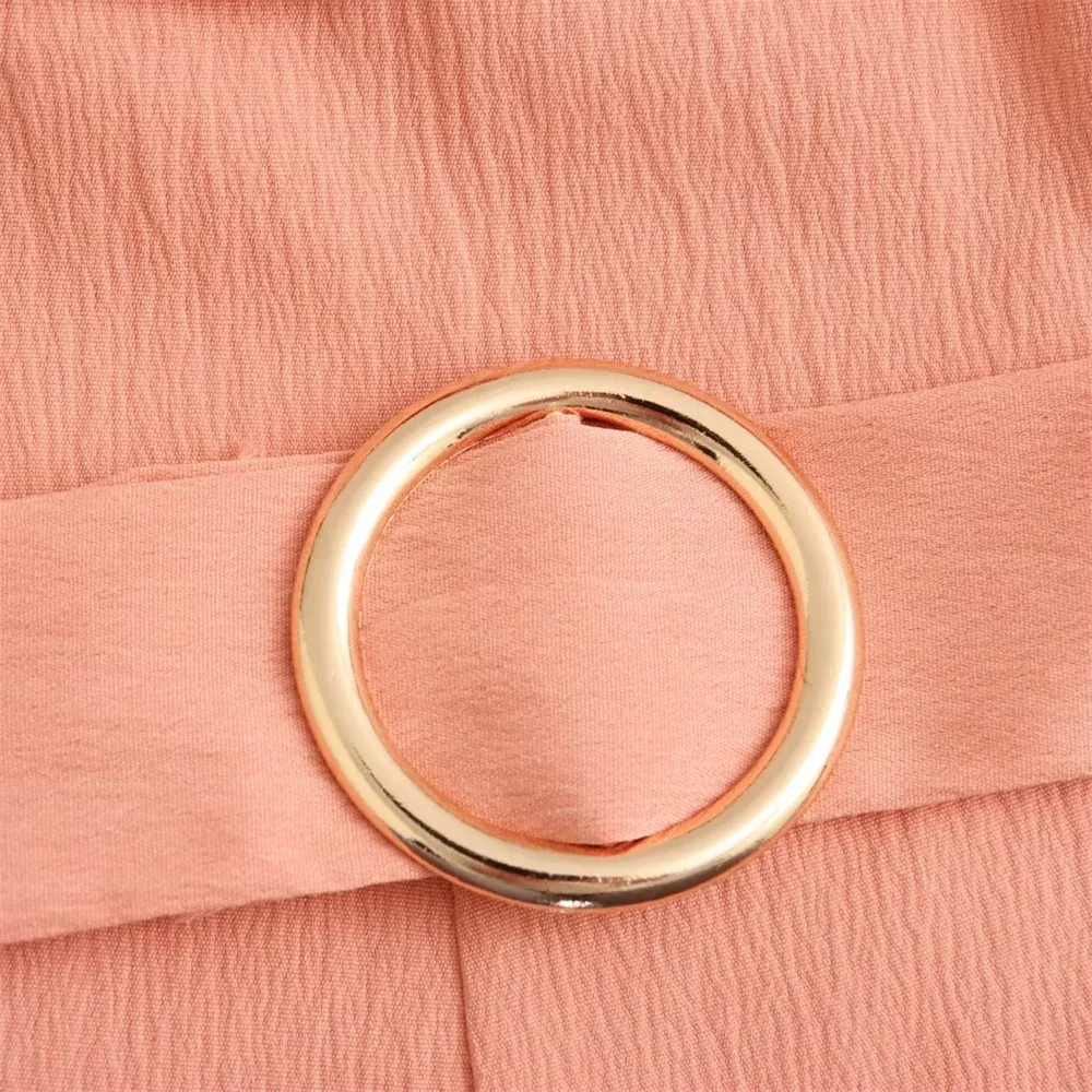 بذلة نسائية بكتف واحد PB & ZA ، تناسب الجسم ، شورت متعدد الاستخدامات ، حافة كشكشة ، طراز عصري وأنيق ، جديد ، ربيع