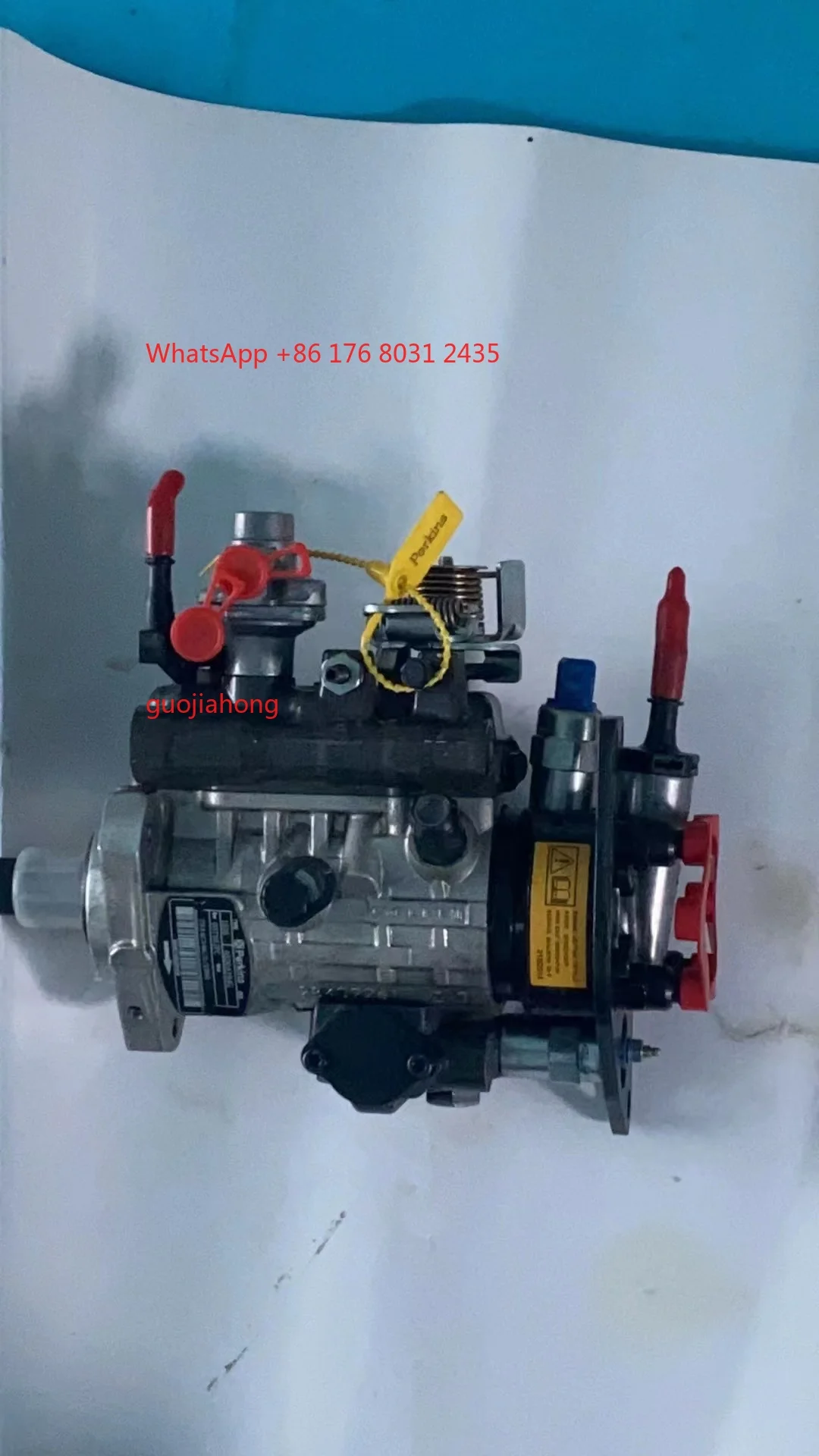 

Excavator, engine original pump, high pressure oil pump assembly 9520A184G 2644C346