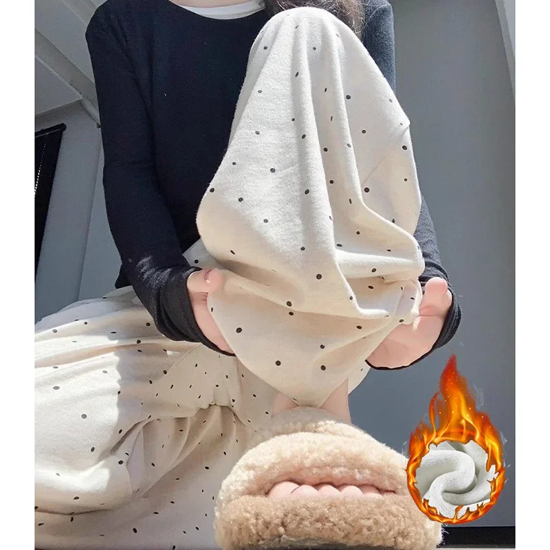 Winter Girls Fashion High Waist Plush Slacks Lady Snow Warm Velvet Pants Women Wave Point Designer Straight Leg Trousers