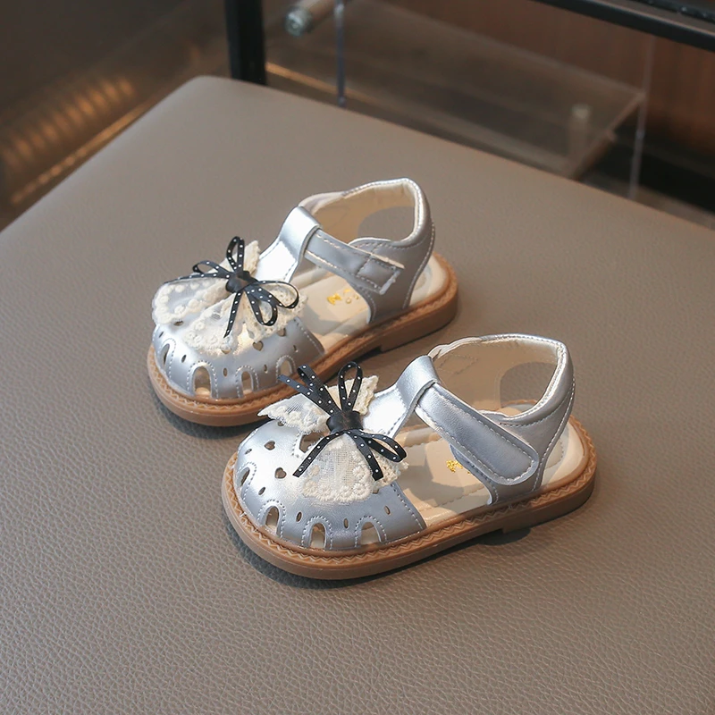 2026 New Girls' Beige Toe-Cap Sandals, Lace Bow Velcro Soft Sole Non-Slip Children's Shoes, Summer Cute Princess Shoes 16-26 view 3
