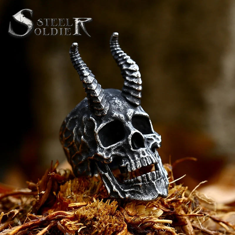 Steel soldier punk cycle skull ring stainless steel smooth punk rock biker titanium steel gift jewelry for men