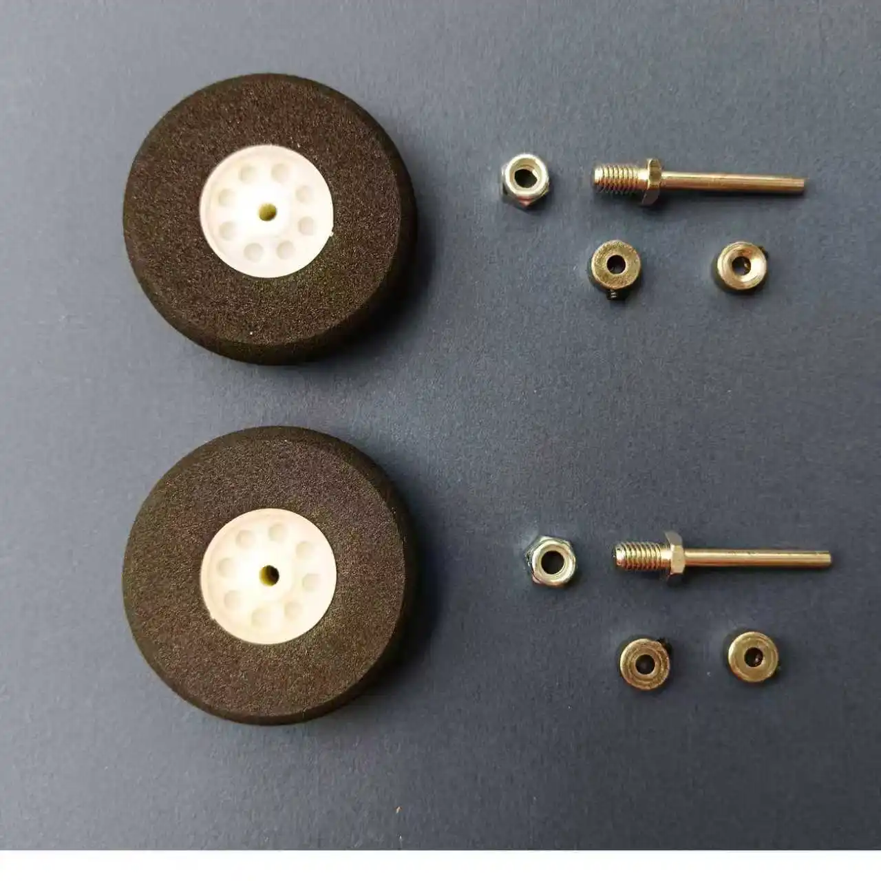 Train d'atterrissage en Fiber de carbone + roues + empattement, ensemble combiné multi-tailles pour avion RC électrique 30E/50E/70E