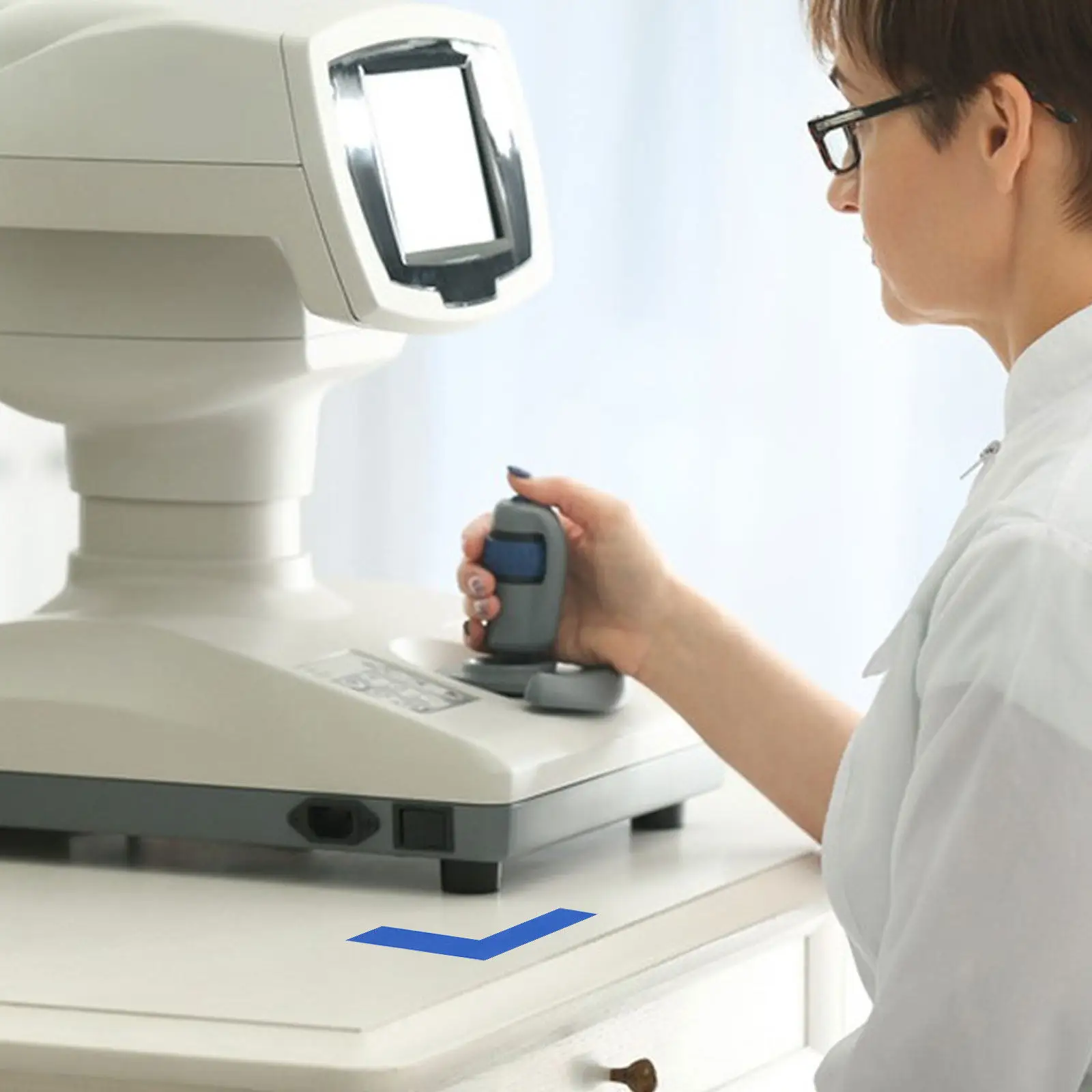 

8Pcs Anti-Slip Positioning Stickers Ground Floor Tape Bright Wear-Resistant L Shaped Markers Workplace Safety Location Marking