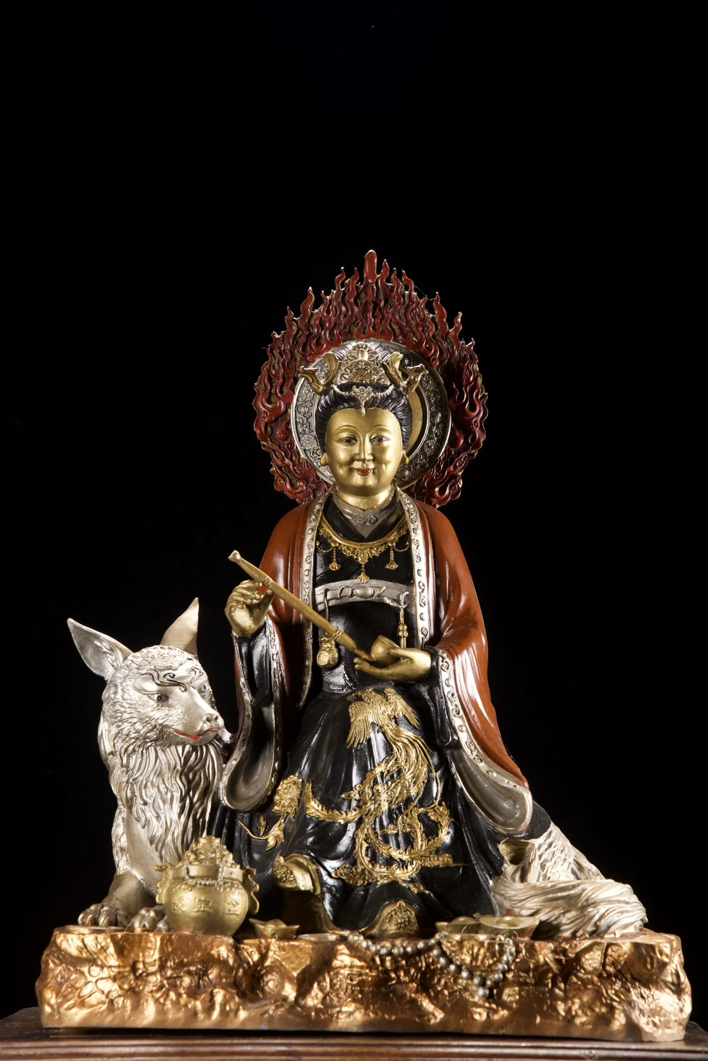 Old Bronze Gilded Painted fox spirit immortal Sitting statue Fox statue treasure trove base Worship Hall Town house