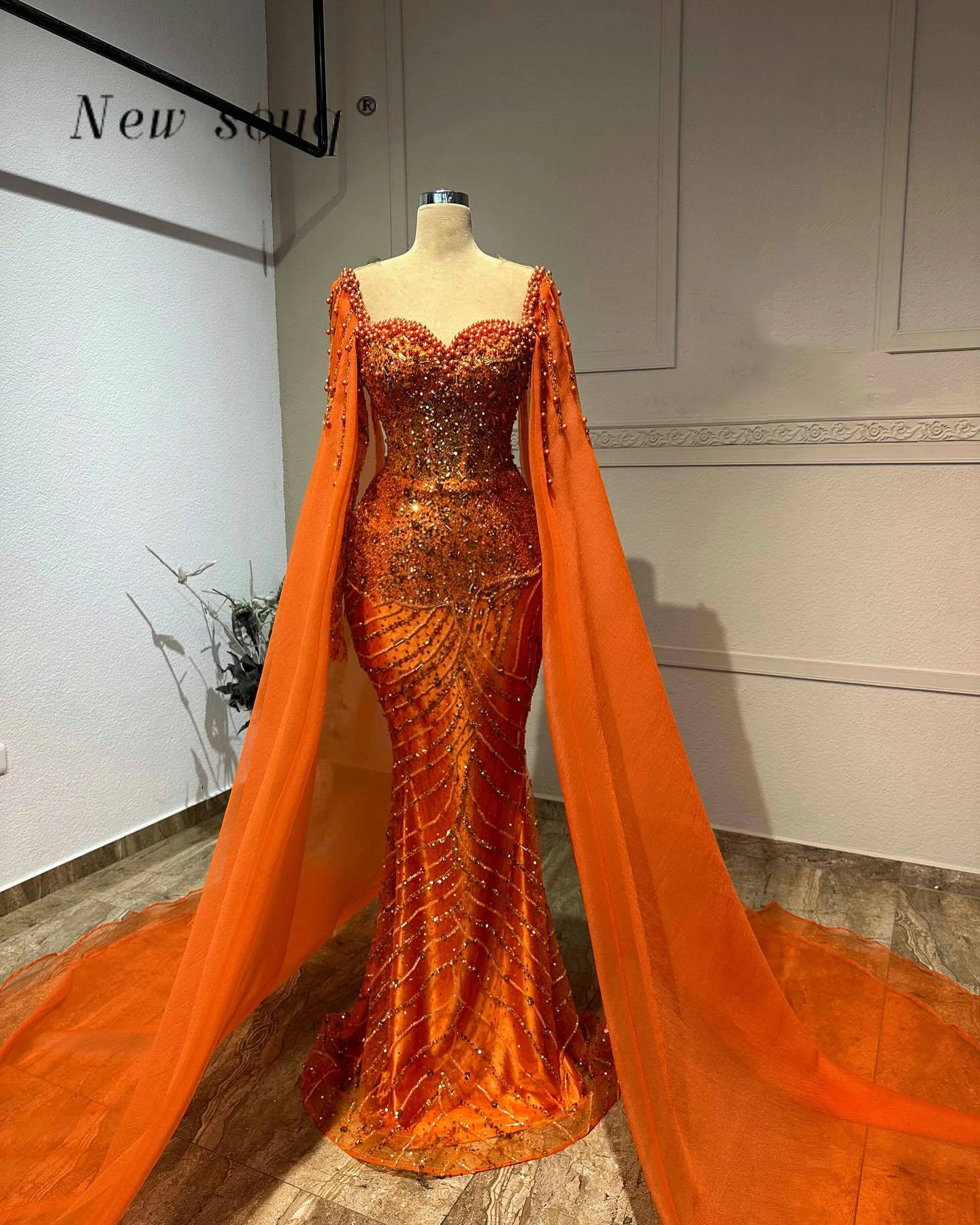 Arabic Burnt Orange Mermaid Elegant Cape Sleeves Beaded Evening Dresses Sweetheart Neck Formal Gowns For Women Party 2025