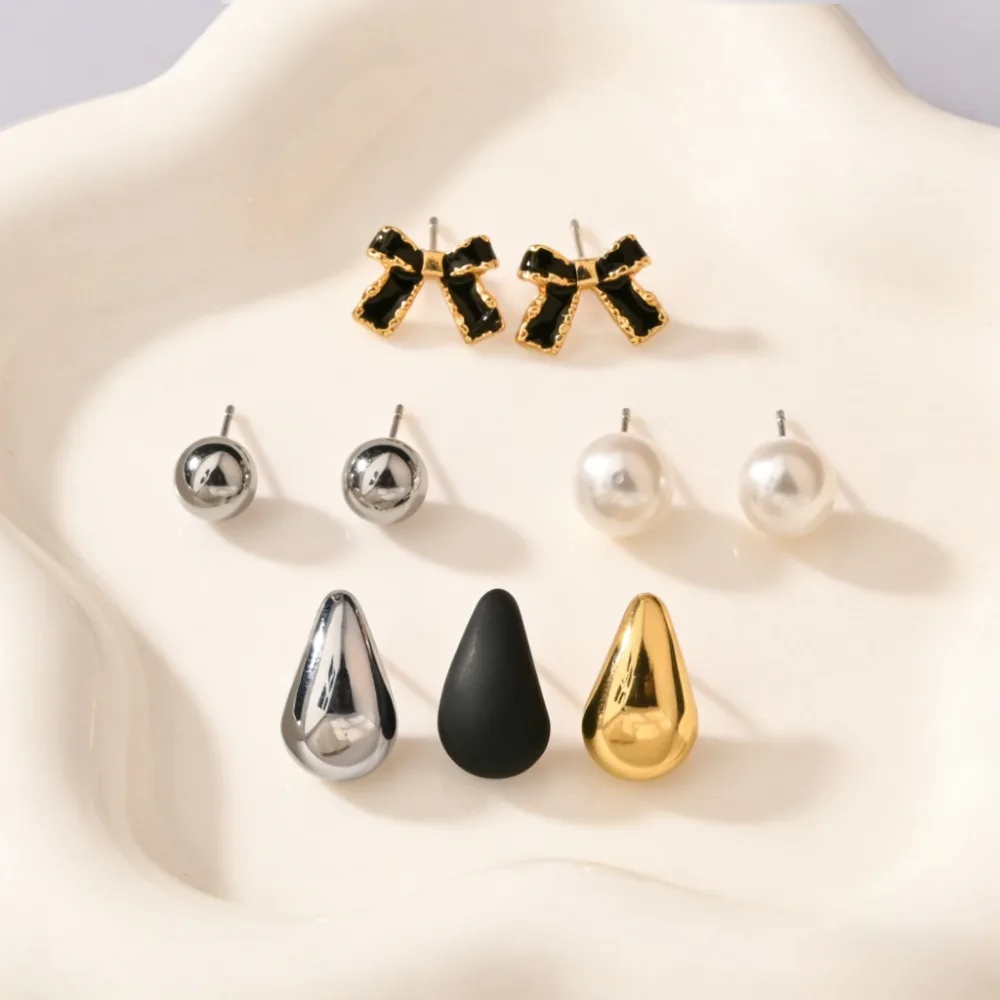 6 Pairs of Multi-Style Earring Sets, Including Minimalist Round Bead Earrings, Sweet and Cool Bow Earrings, and Three-Color Water Drop Earrings. Suitable for Workplace Commuting, Casual Wear, Dating, Vacations, Valentine's Day, Birthdays, and Holidays. Gift for Girlfriend/Best Friend/Classmate