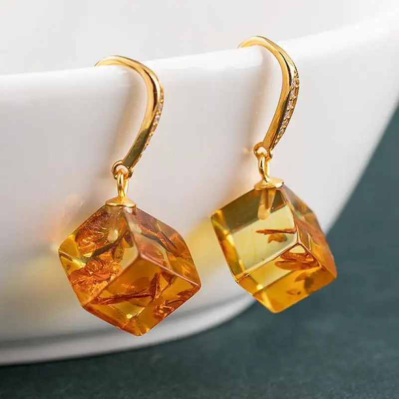 

Серьги из натурального янтаря, серебряные серьги, женские целебные драгоценные камни, ювелирные изделия, квадратный кулон с цветком балтийского янтаря, серьги из серебра 925 пробы