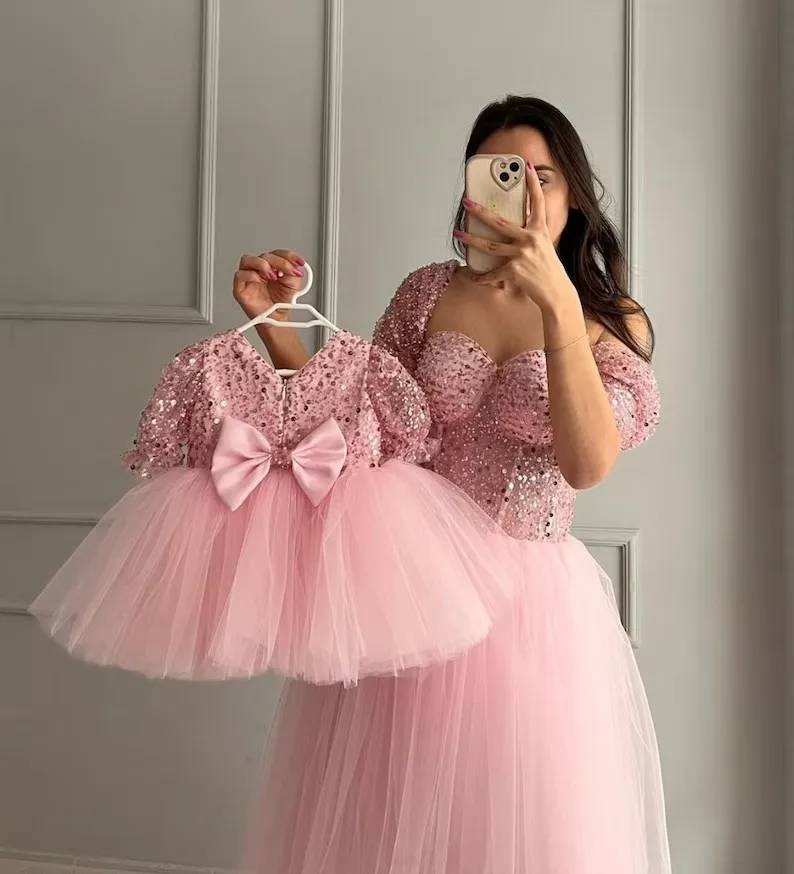 Off Shoulder Sweetheart Sequins and Tulle Mother and Daughter Matching Gown Bow Back Mum&Kids Photoshoot Dress Babyshower Dress