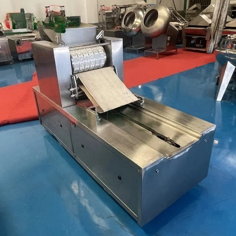 Customized Automatic Multifunctional Dual Color Cookie Forming Machine Commercial Bakery Biscuit Mousse Processing Equipment