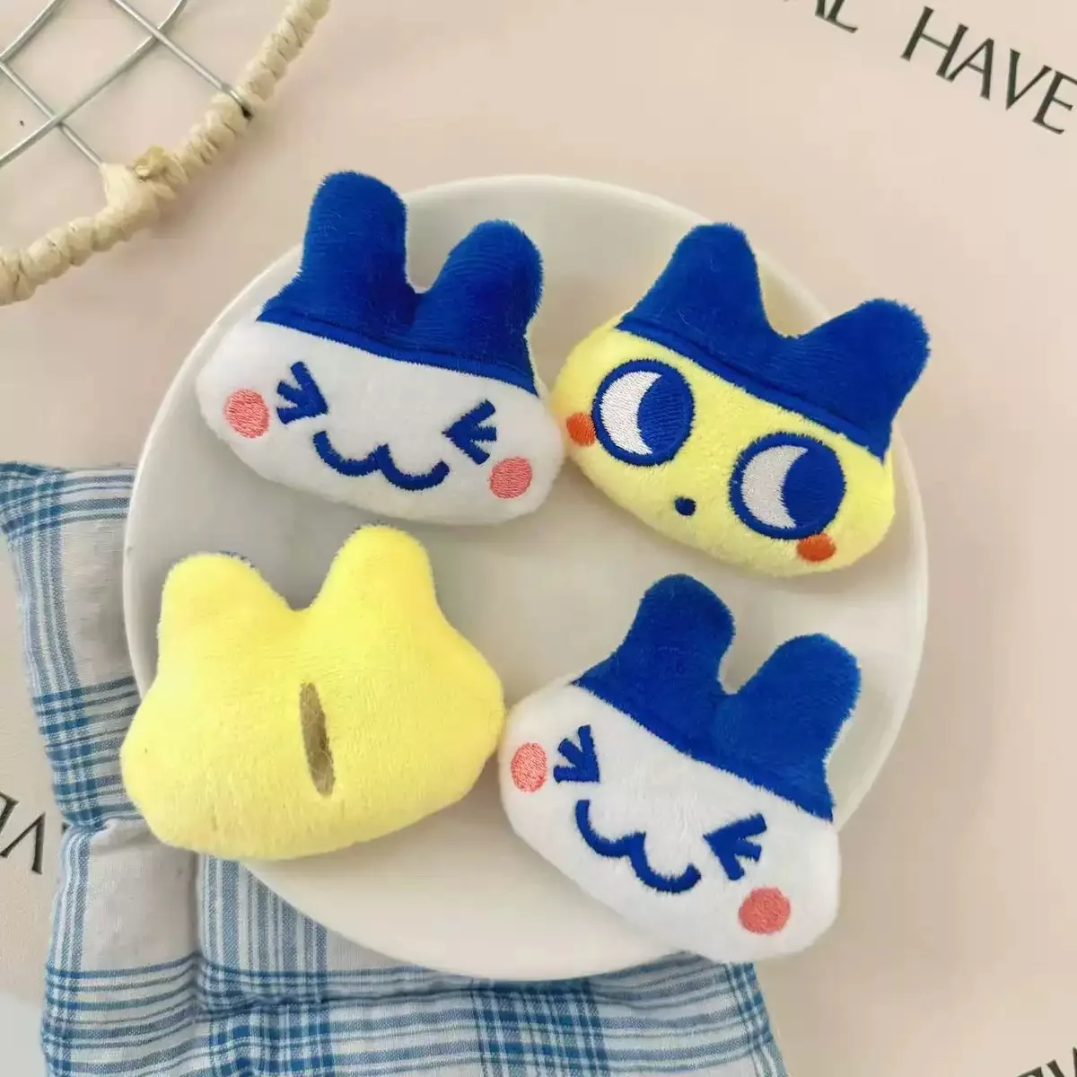 2pcs Tamagotchi Mametchi Plush Brooch Cartoon Stuffed Doll Lapel Pin Anime Badge Clothing Backpack Decor Cosplay Accesseries