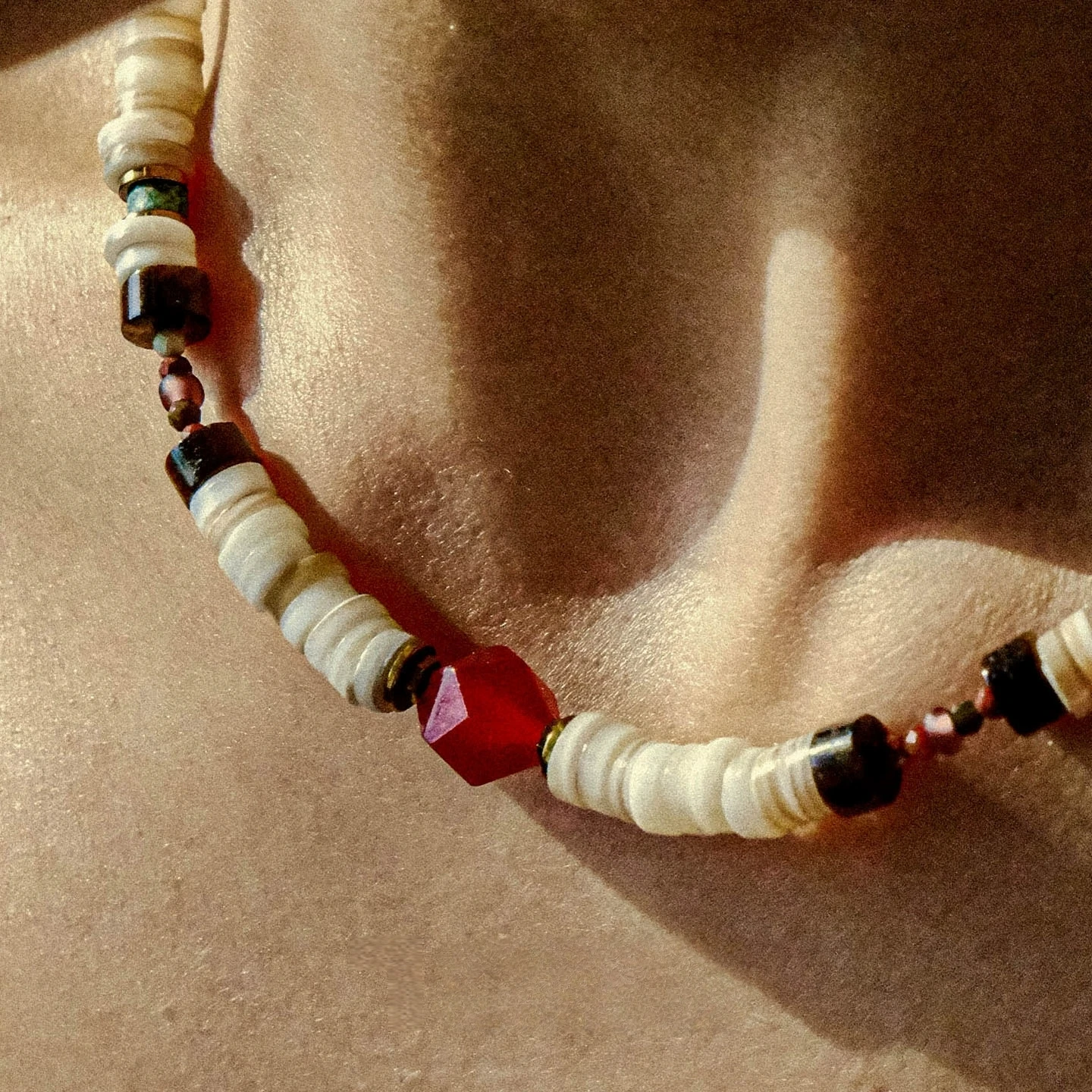

Fashion Women Summer Beach Shell Agate Bead Surfer Necklace Simple Geometric Tribal Ethnic Handmade Chain Men Girls Jewelry Gift