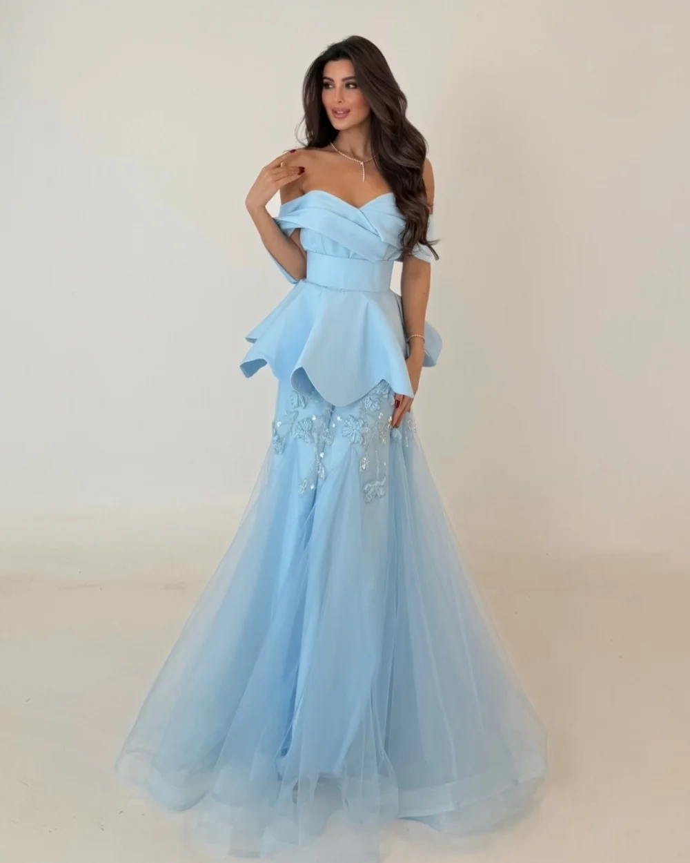 

Customized Elegant Women Jersey Handmade Flower Sequined A-Line Evening Dresses Classic Off-the-shoulder Sleeveless Prom Dress