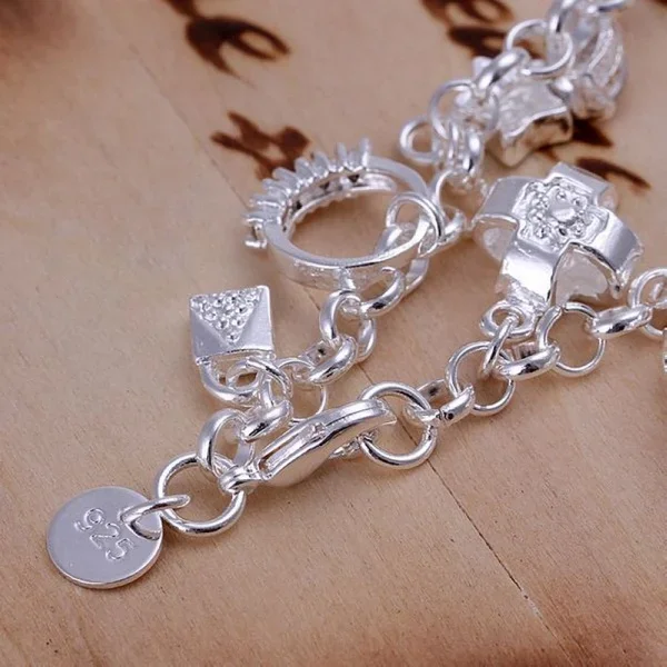 Bracelet à breloques en argent Leon pour femme, bijoux de document, breloques mignonnes, cadeau de mariage pour femme, mode, offre spéciale, livraison gratuite