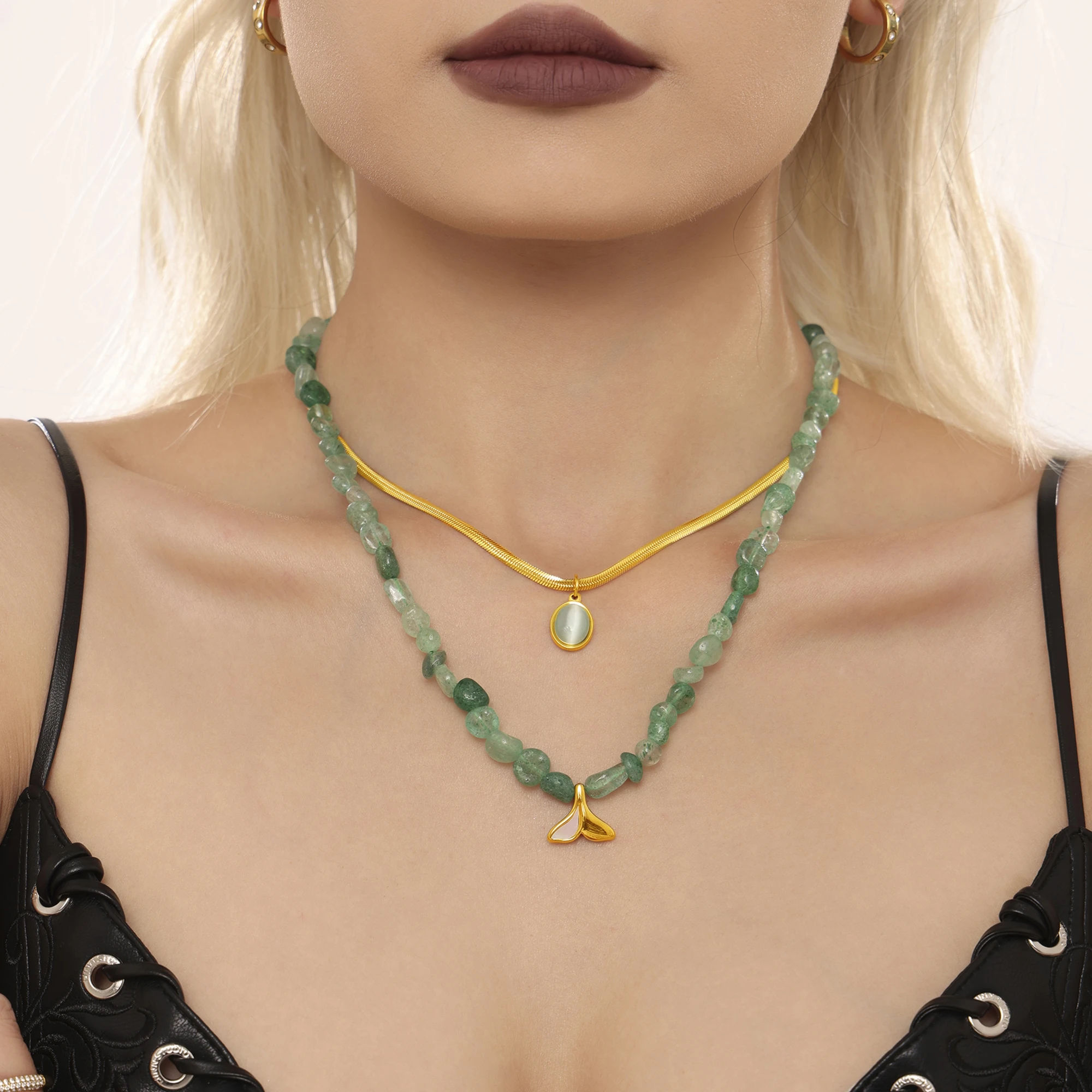 Women\'s Green Natural Stone Necklaces With Whale Tail Pendant 18K Gold Plated Stainless Steel Chain Charm Necklace For Women