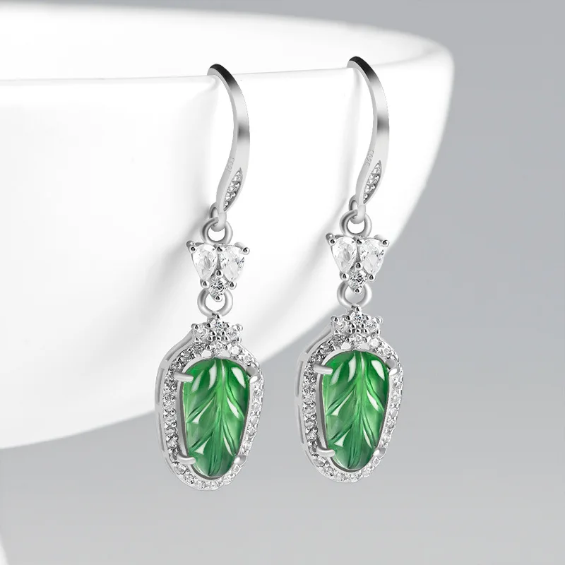 

Серьги из серебра S925 пробы с инкрустированными натуральными товарами, нефритовые, солнцезащитные, зеленые серьги с листьями, новые женские маленькие свежие ювелирные изделия, оптовая продажа