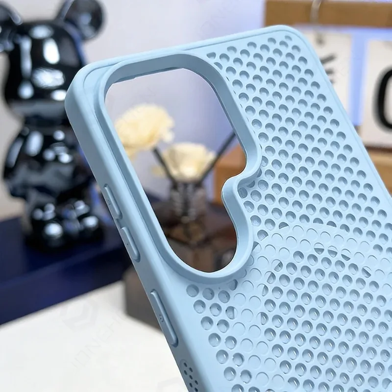 Thumbnail 3 - #61 Latest Samsung Galaxy S24 Cases Offers