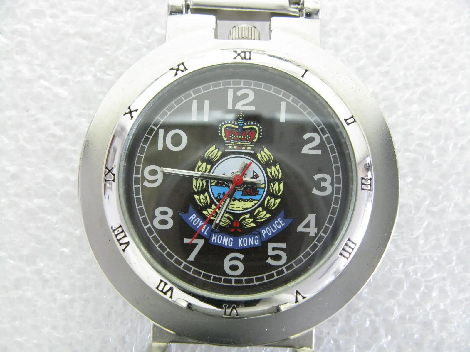 

“Hong Kong Royal Police Station” waist belt quartz watch