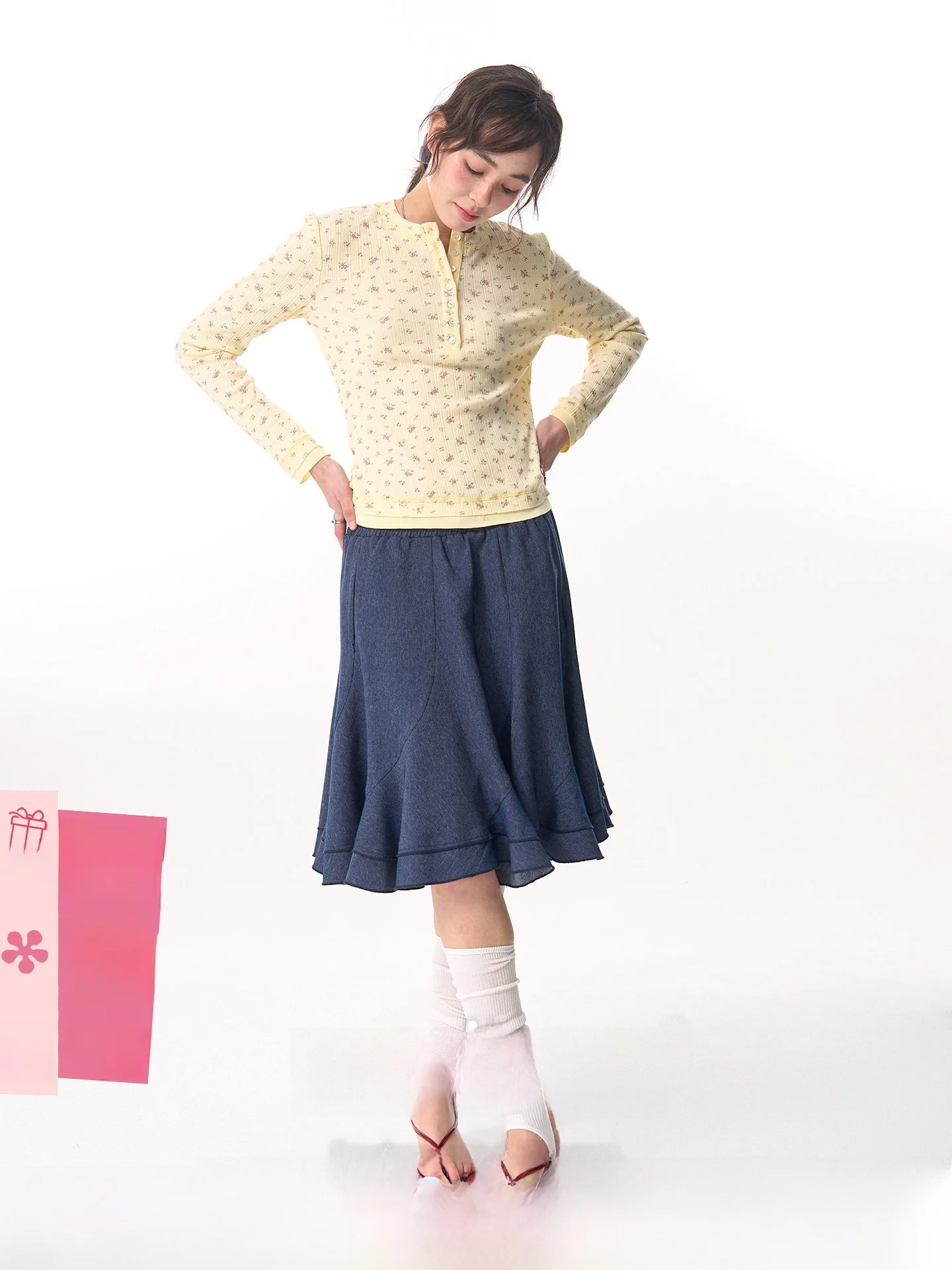 Conjunto de Falda y Chaqueta Casual de Mezclilla con Botones Hechos a Mano, Diseño Original, Color Azul Claro, Bloques de Color, Manga Larga, Estilo Workwear
