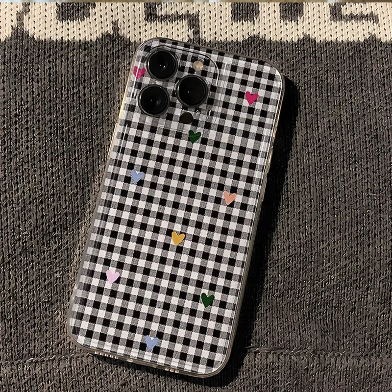 

Black White Squares Love Heart Phone Case For Samsung Galaxy S25 S24 S22 S23 Ultra Plus Soft Cover S22+ S23+ S24+ S25+ Shell