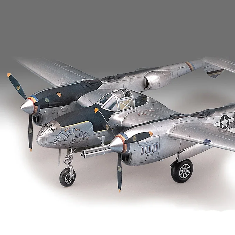 Relâmpago Fighter Aircraft Model Kit, Montagem Academia, US P-38, 12282, 1:48