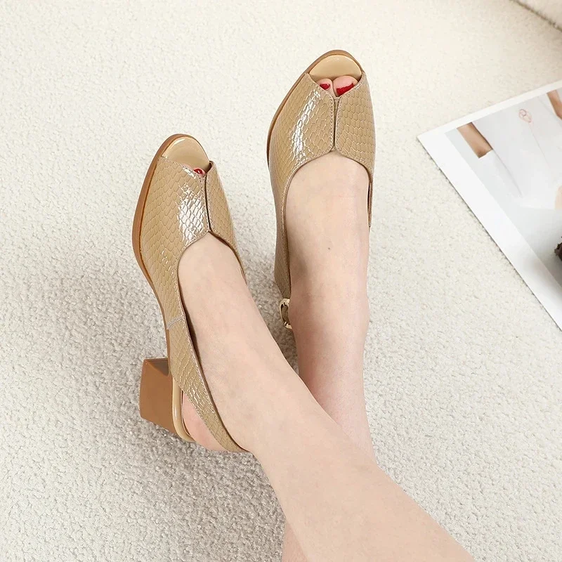 Open Toe Summer Shoes Woman Genuine Patent Leather Sandals Med Heels Dress Sandals Ladies Plus Size Women Shoes