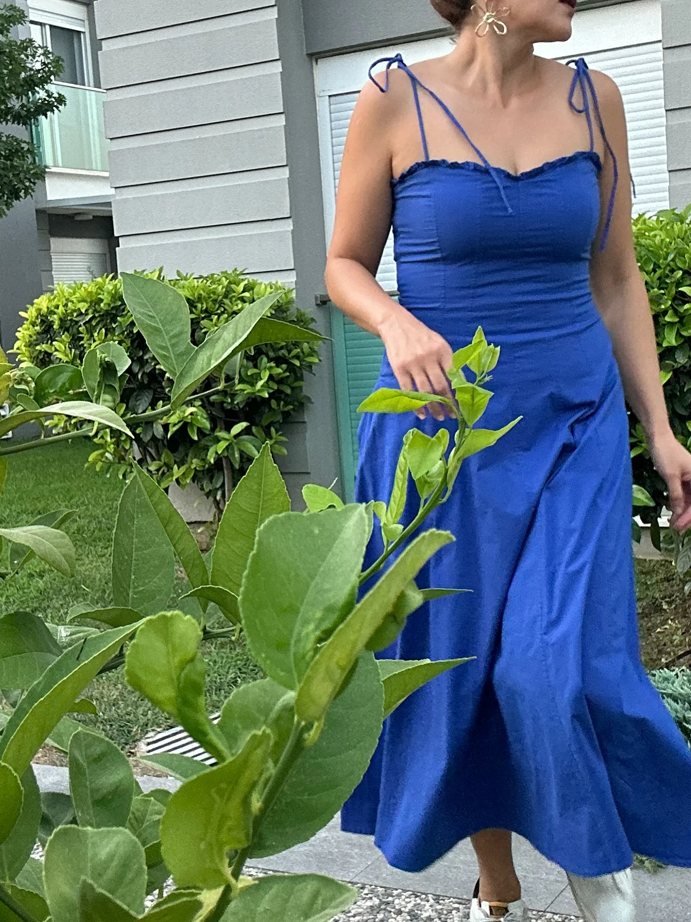 Französisches Vintage-Y2K-Frühlingsstil, schlankmachendes, tailliertes Tank-Langkleid, europäische und amerikanische Mode, einfarbig, elegant