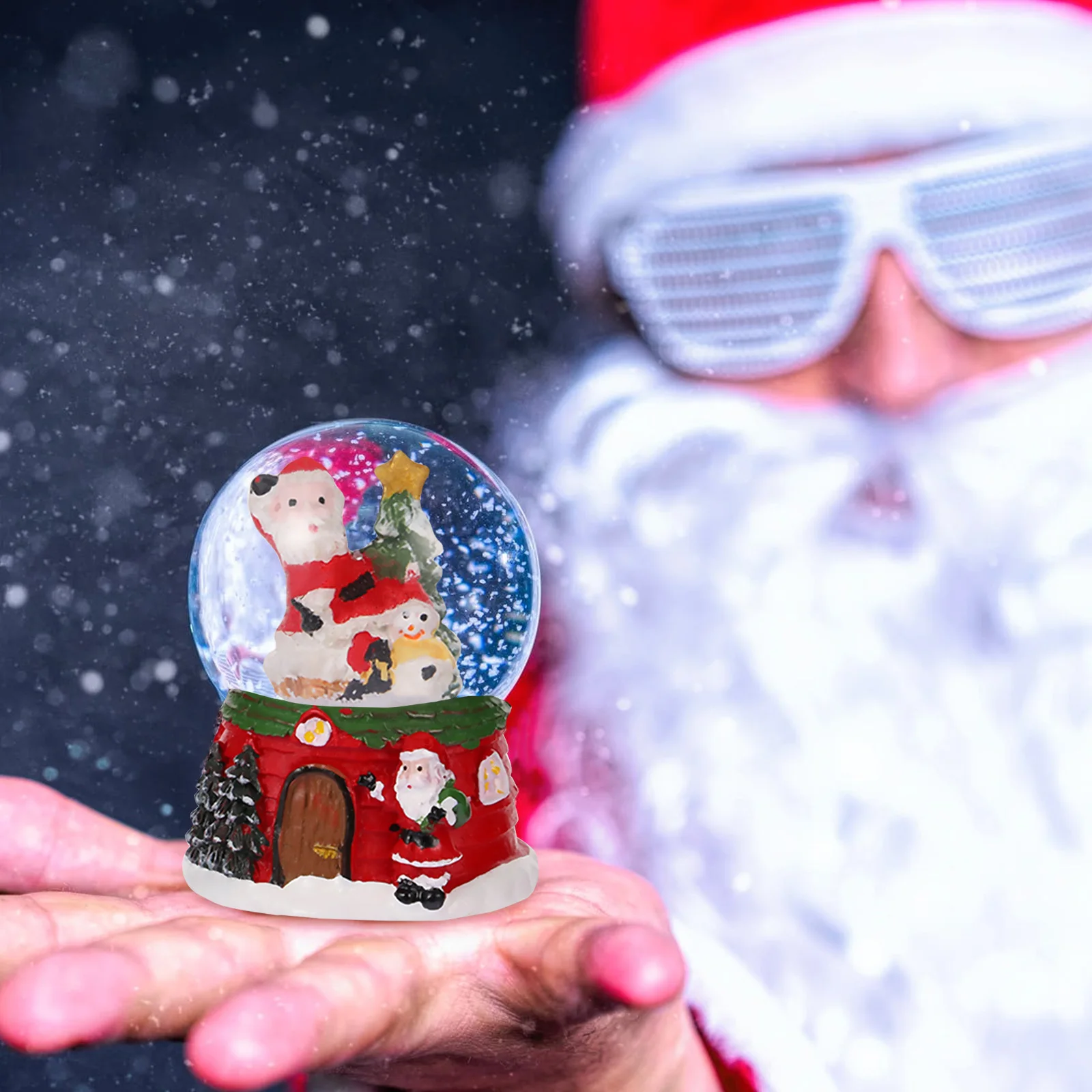 

2Pcs Crystal Ball Christmas Ornaments Resin Snow Globes Decorative Desktop Holiday Decor Festive Interior Decoration for Living