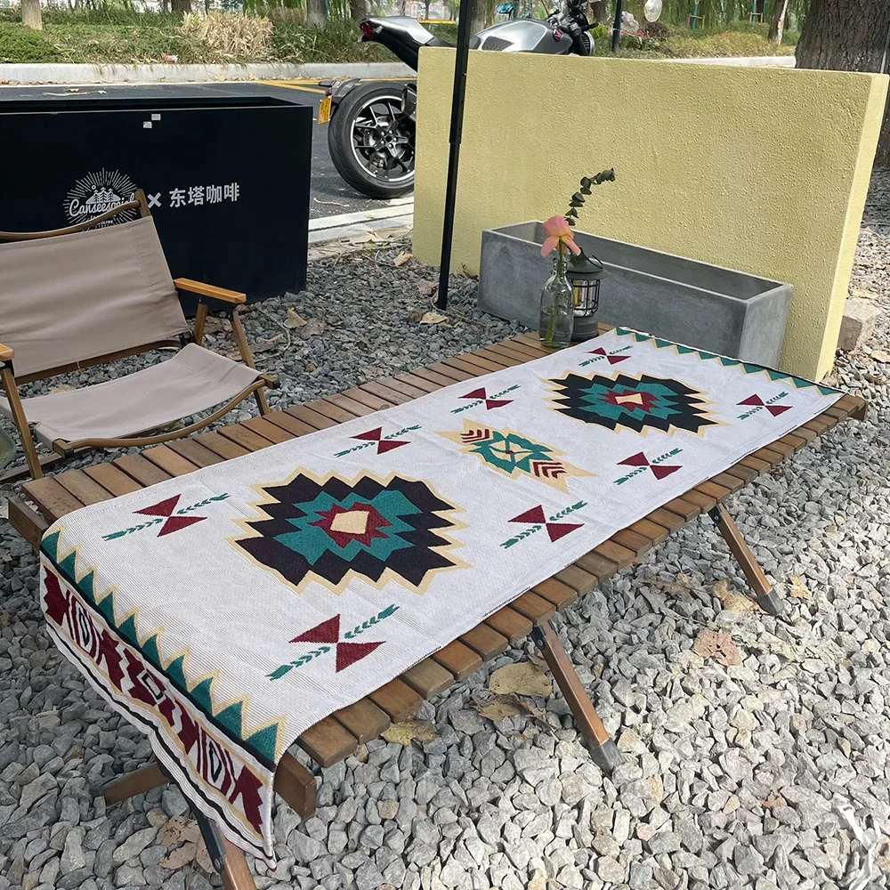 Multi-use Picnic Outdoor Camping Mat Table Runner Wedding Decoration Anti-Fouling Rectangular Dining Table Runner Decoration