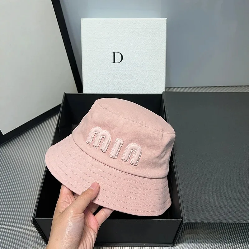 

2025 Summer New Fisherman Hat Versatile Women Basin Hat Pink Letter Valentine's Day Bucket Hat Fashion Sunshade Sun Hat