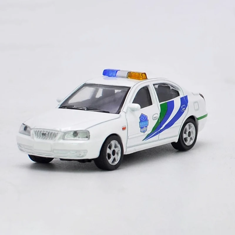 

XCARTOYS 1/64 Scale Wuling Elantra Chengguan law enforcement Car Alloy Car Model Classics Adult Souvenir Gift Hobby & Toys