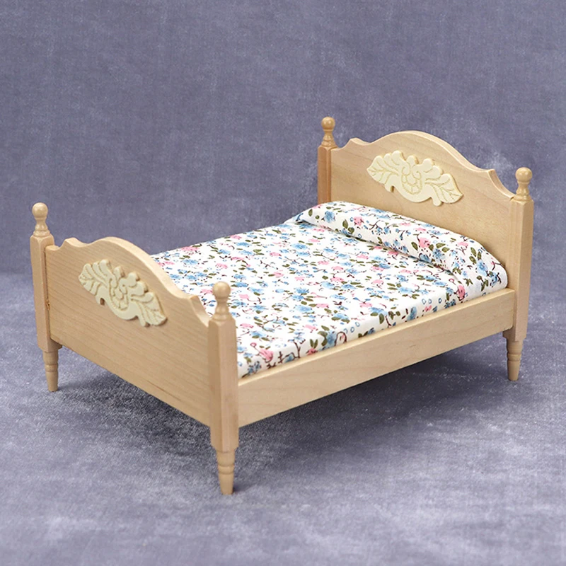 1:12 Dollhouse Miniature European Double Bed Model Furniture Accessory For Doll House Bedroom Decor Kids Pretend Play Toys Gift