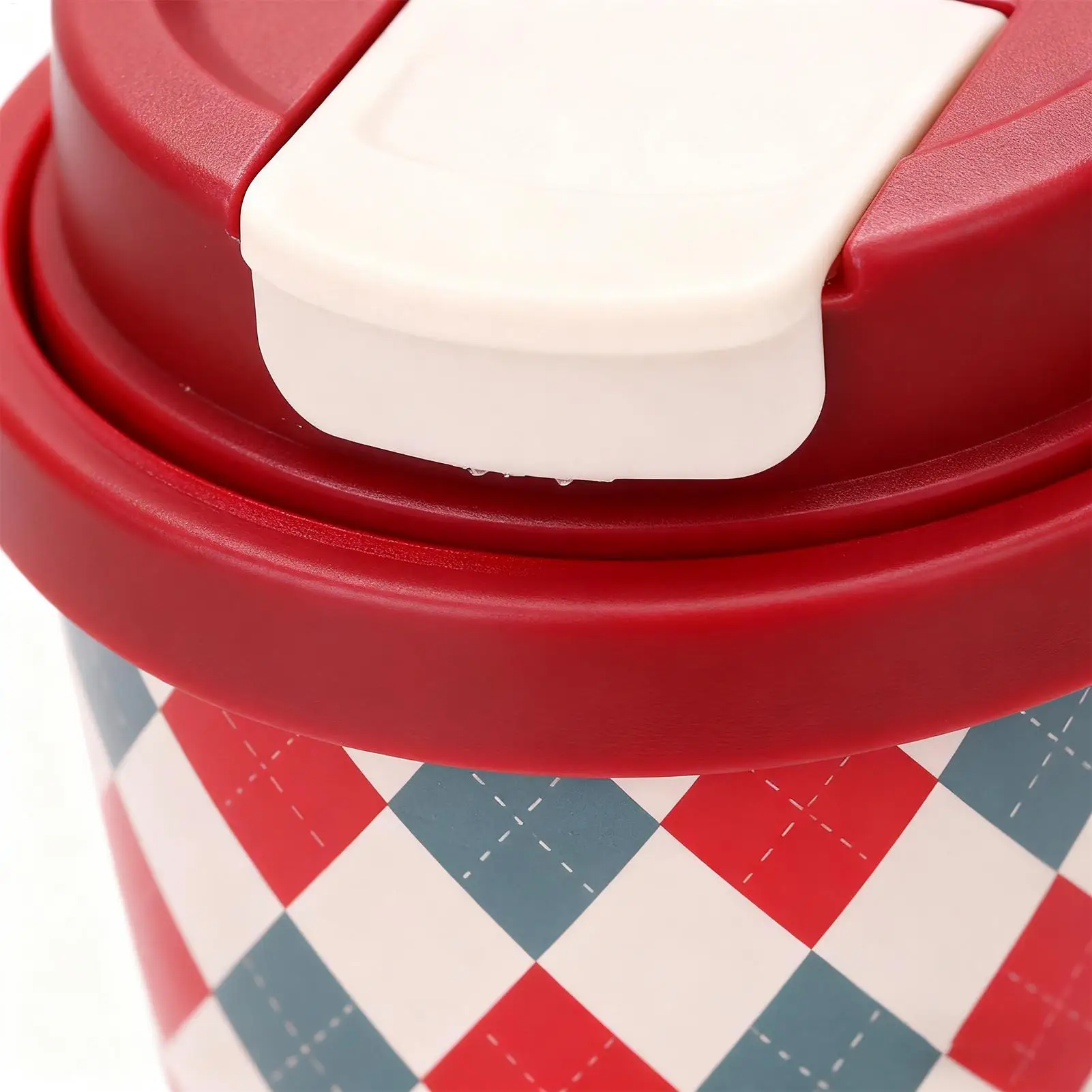 

Christmas Tumbler Stainless Steel Drink Container Thermal Water Bottles For Office Students Travelers Outdoor Gym Drivers Sports