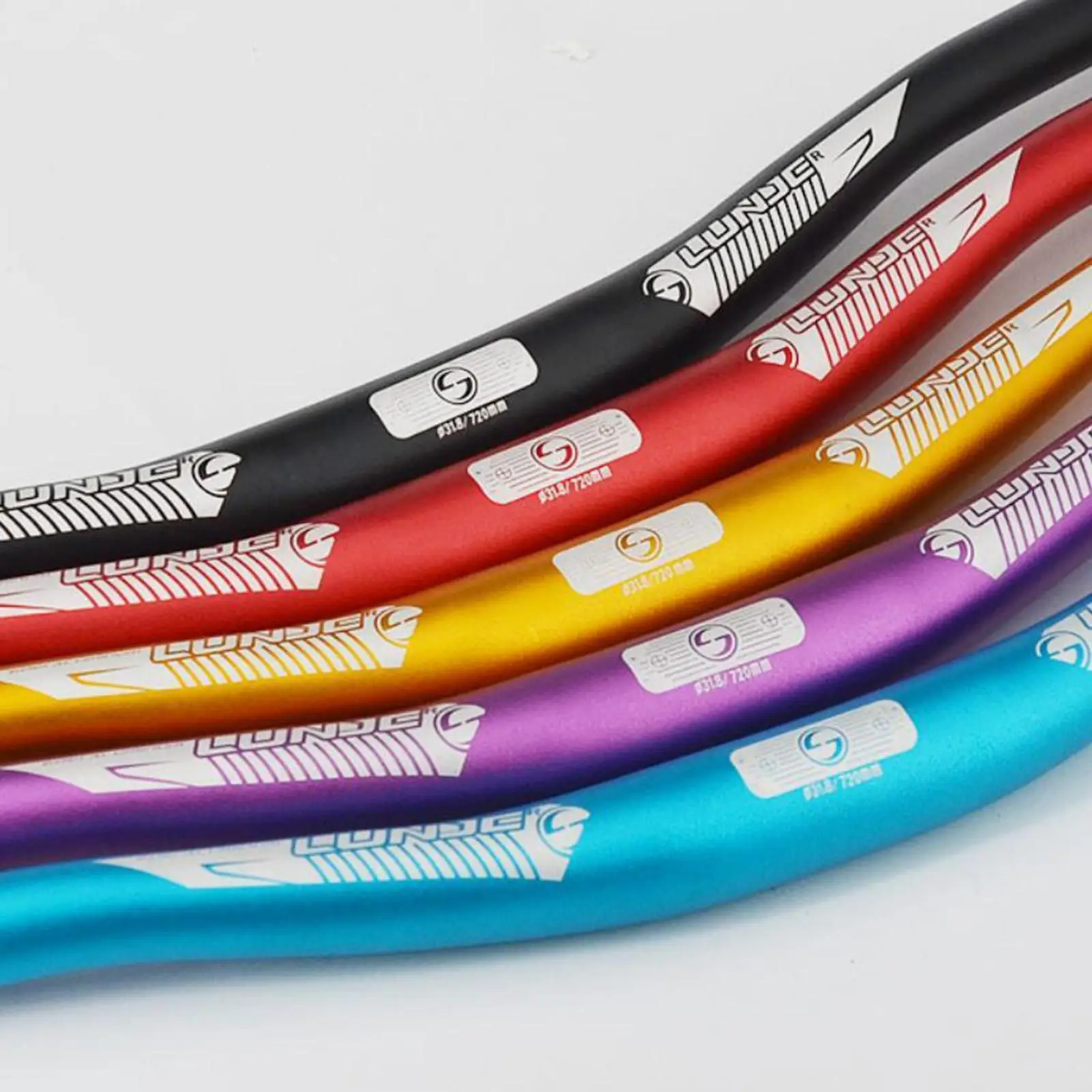 Aluminium-Legierung MTB Lenker mit Erhöhung 31,8 Lenkerklemmung 22,2 Griffdurchmesser 720 780mm Fahrradlenker für Trail und Stadt
