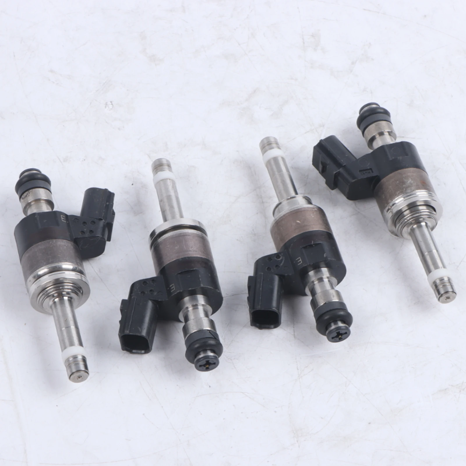 4pcs Fuel Injectors 16010-5R1-315 160105R1305 For Honda Fit 2015-2019 1.5L KA6MT KACVT 16010 5R1 305 Car Parts