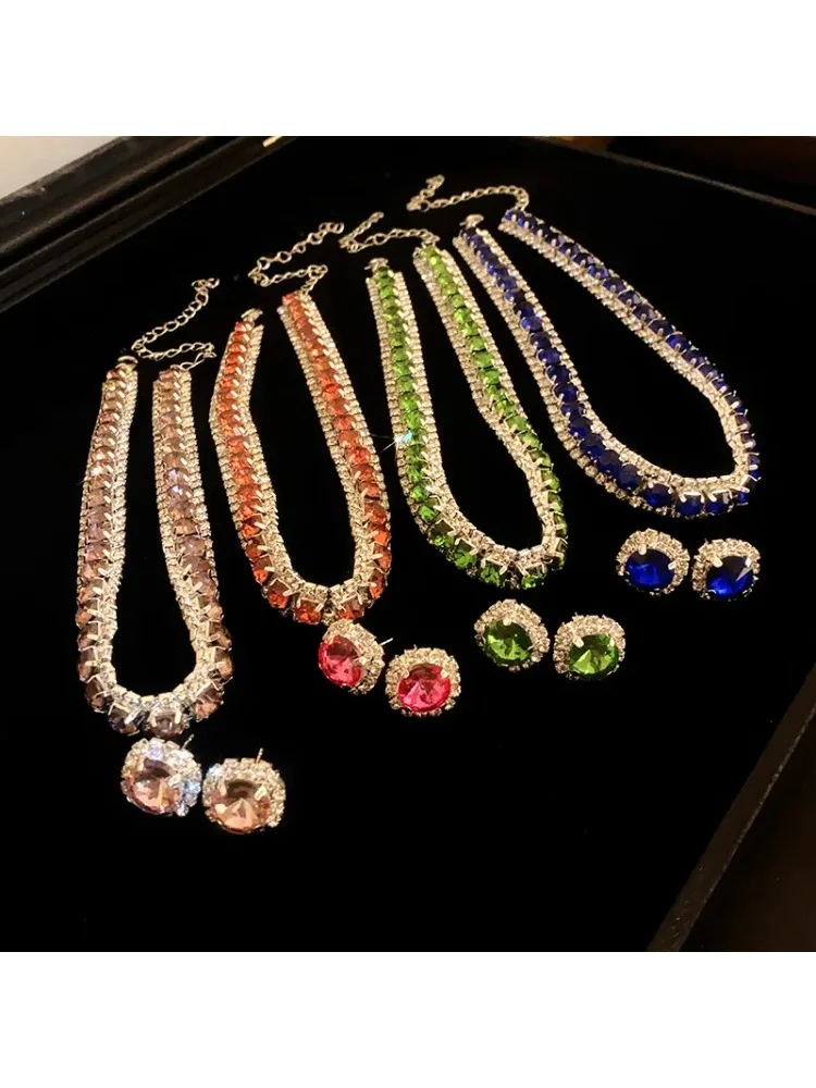 Inlaid Rhinestone Green Square Earrings Necklace Set Niche Creative Temperament Light Luxury High Sense Jewelry Sets Female