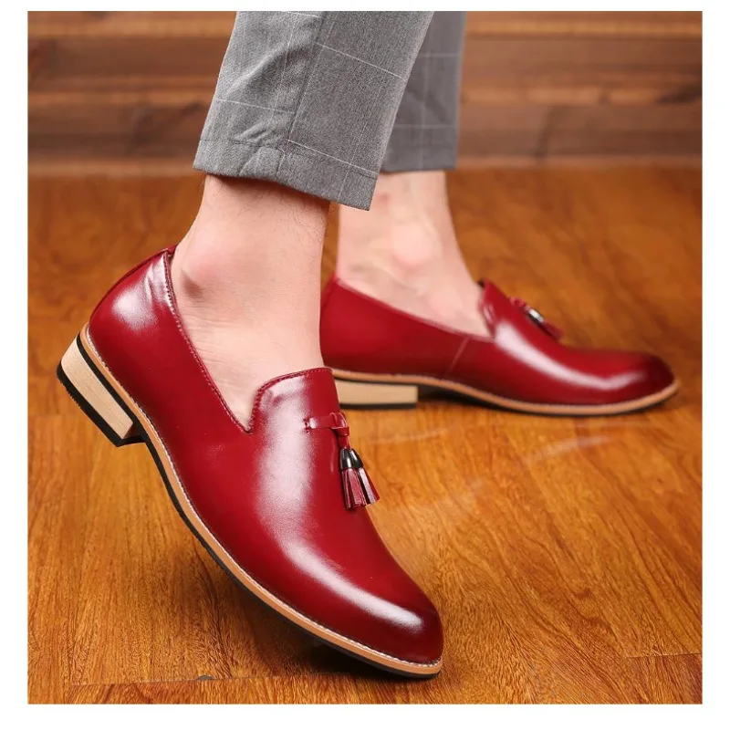 Men Slip on Dress Office Wedding Shoes Men Pointed Toe Leather Shoes Luxury Italian Style Formal Party Shoes，British Style