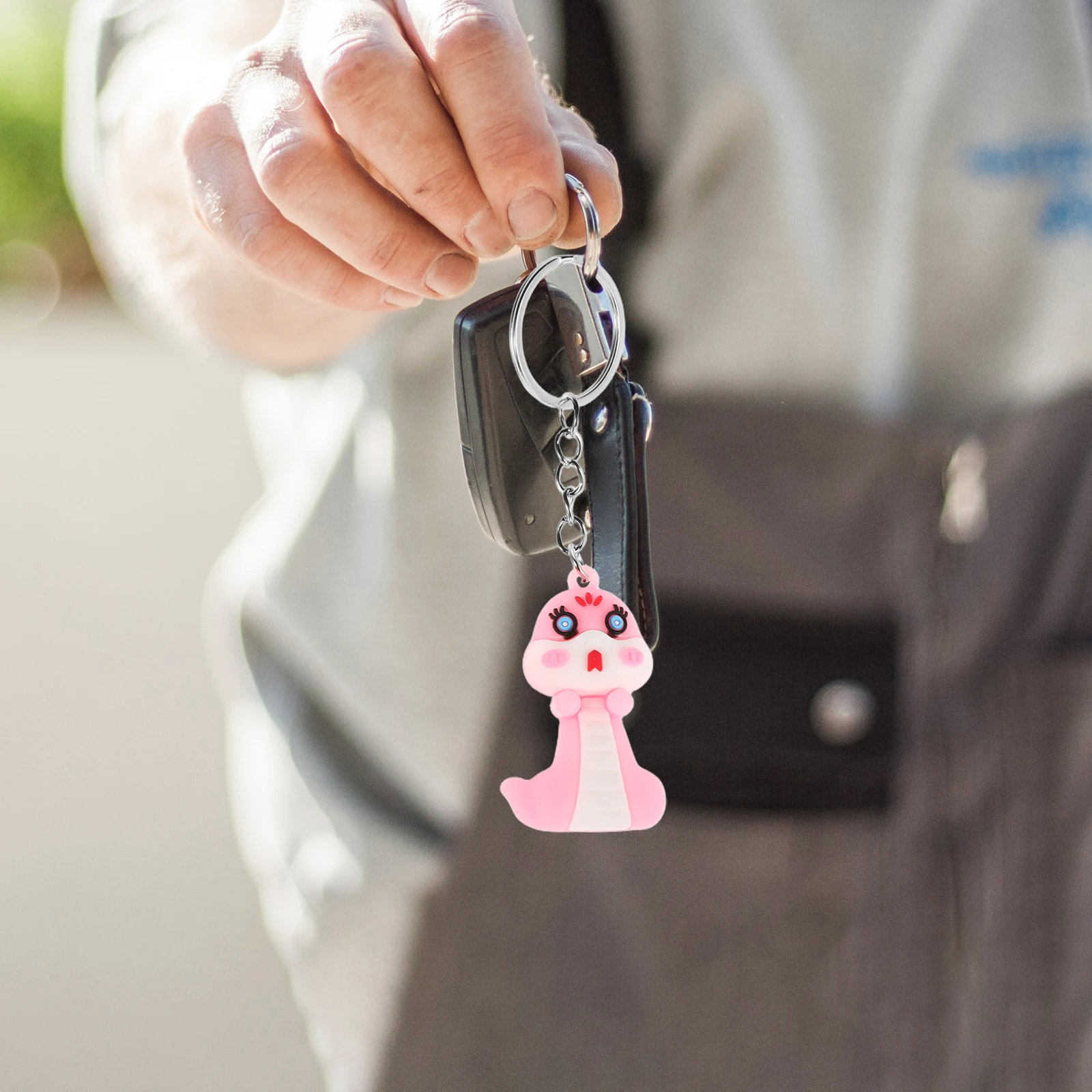

4pcs Snake Key Snake Keychain Chains Bag Pendant Car Keychains Backpack Decor Animal Bag Pendant Accessories PVC Charm