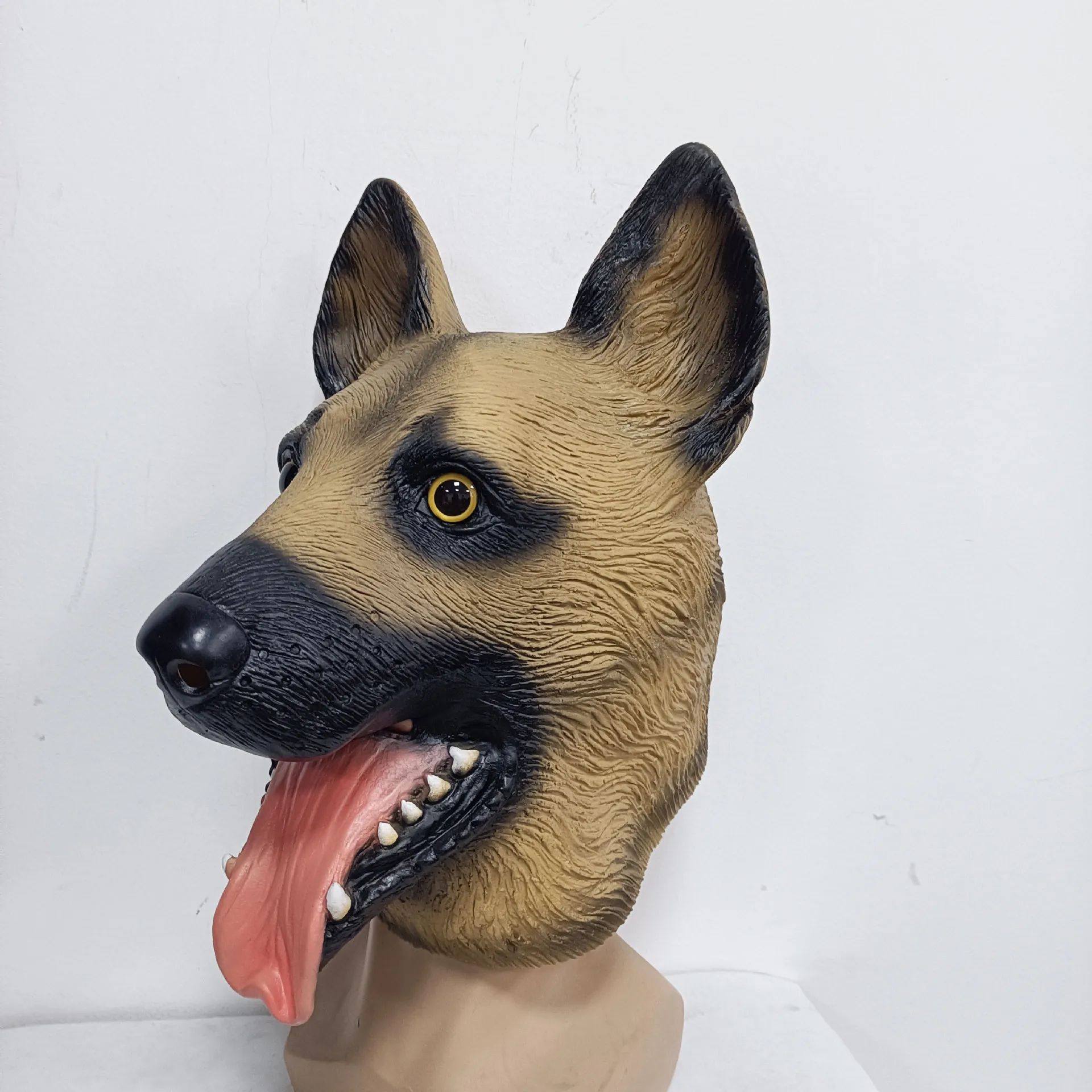 Realistische Schäferhund-Vollkopfmaske aus Latex Tierhund-Kopfmaske Halloween-Maskerade Cosplay-Kostüm Party-Verkleidungs-Requisiten – Detail 3