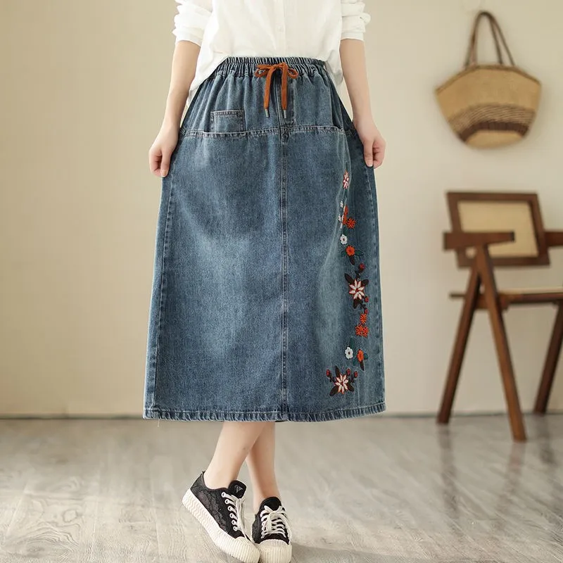 

New Arrival 2023 Spring Arts Style Women Elastic Waist Loose Long Skirt Flower Embroidery Vintage Blue Cotton Denim Skirt C865