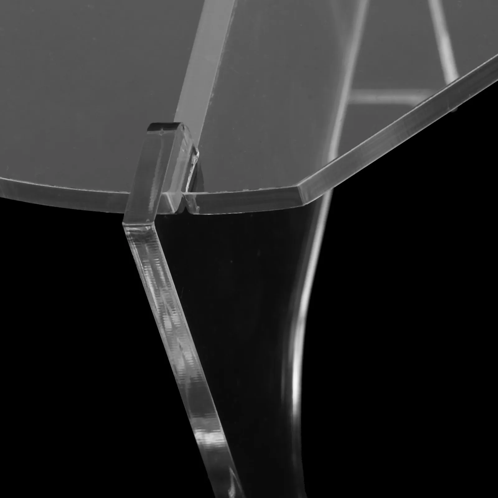 Countertop Drink Dispenser Stand Clear Acrylic 8.66 Inch Elevated Riser for Beverage Bar Wedding Event Dessert Table Buffet