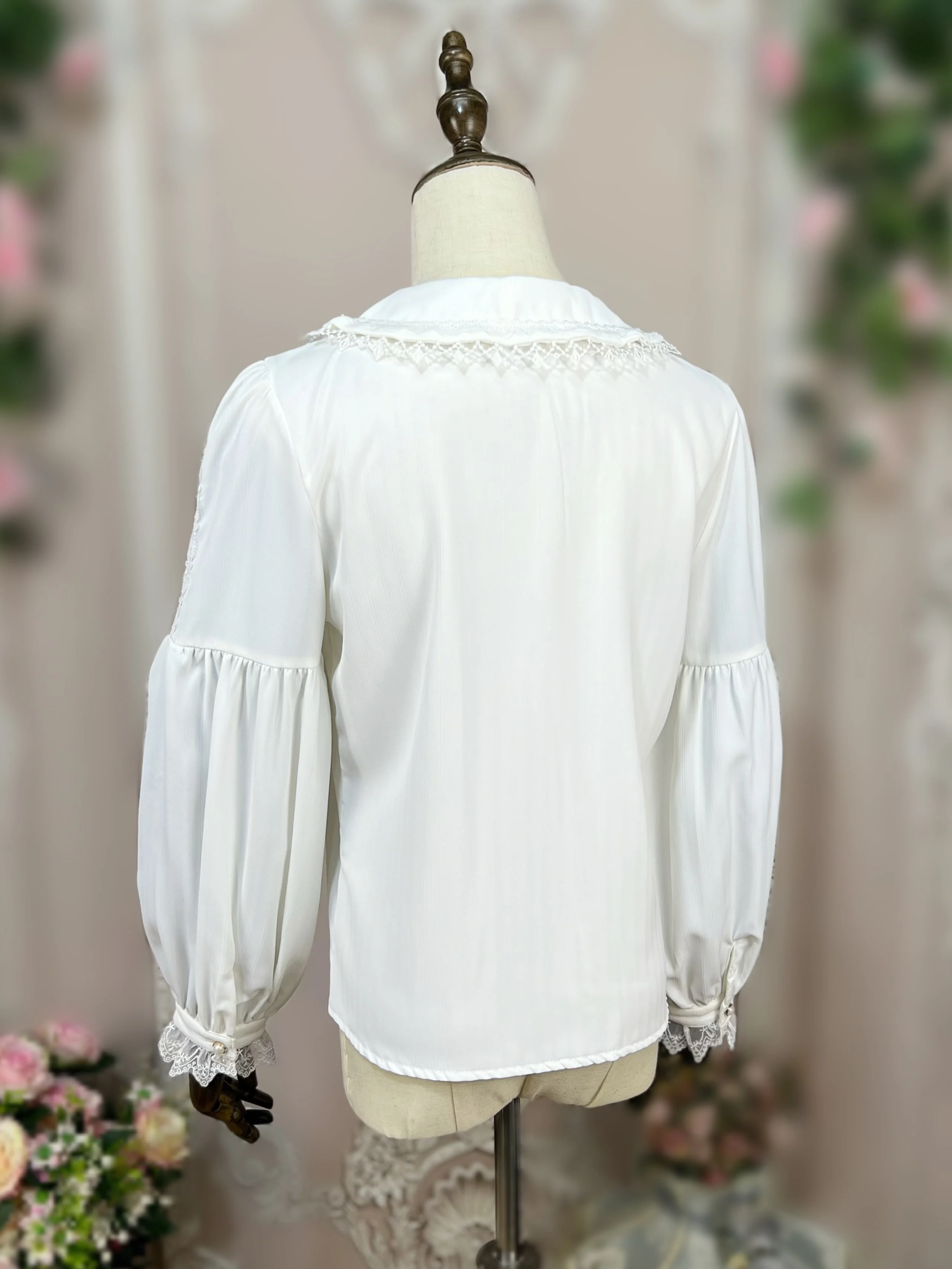 Lolita Original Peter Pan Collar Beige Shirts Woman 2023 Autumn New Sweet Japanese Long Lantern Sleeve Inner Wear Top for Women