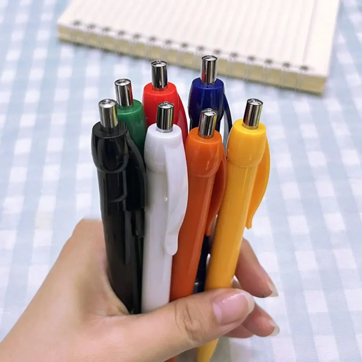 

Новая автоматически растягивающаяся ручка для бумаги - выдвижная рекламная шариковая ручка, многоцветные школьные принадлежности, канцелярские принадлежности, креативные ручки