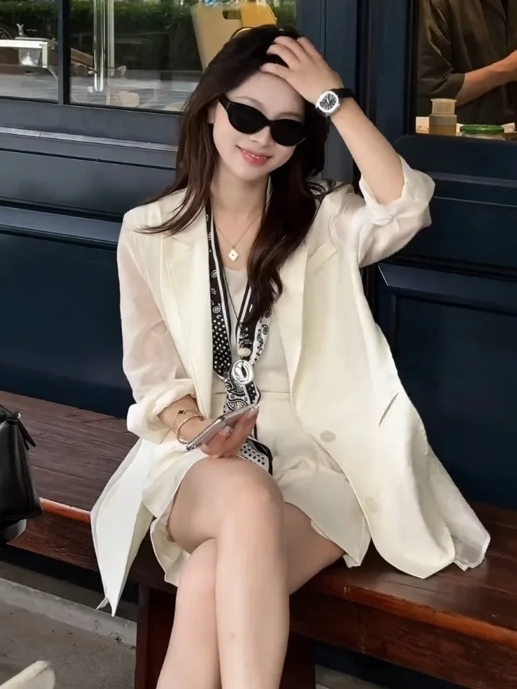 Sli White Summer Outfit Two-Piece Set Sun Protection Suit Ele orts And Jaet Combo Perfect for Women Aged 25-35