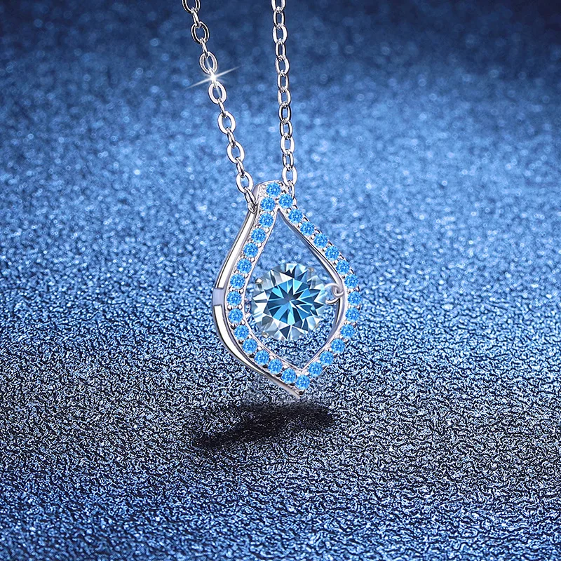 PT950 1Ct D Moissanite สร้อยคอผู้หญิง Klein สีฟ้าเต้นรําจี้เกาหลี Minimalist Design Platinum เครื่องประดับสําหรับแฟชั่น Lad