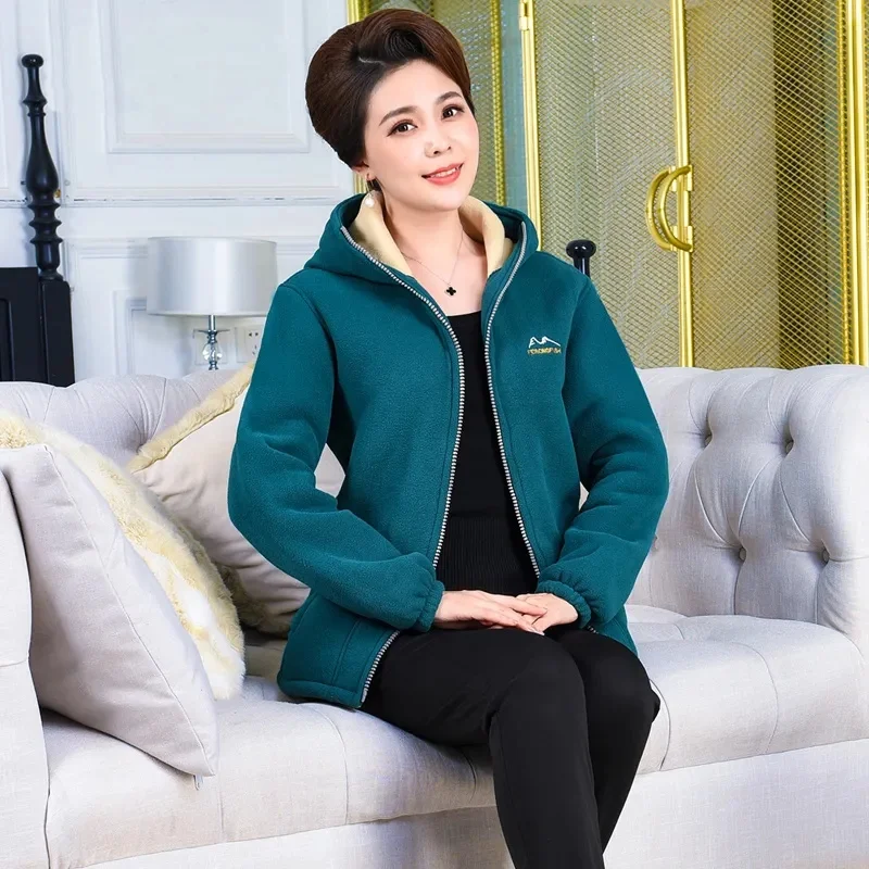 

2024 Autumn Winter New Coat Ladies Warm Sportshirt Large Size Middle-Aged Elderly Jacket Women Polar Fleece Hooded Outwear Tops