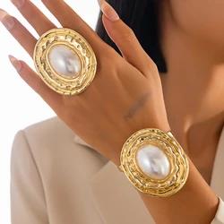 Ingemark 2Pcs/Set Exaggerated Circle Chunky Adjustable Open Cuff Bangles Imitation Pearl Rings for Women Grunge Jewelry Set Gift